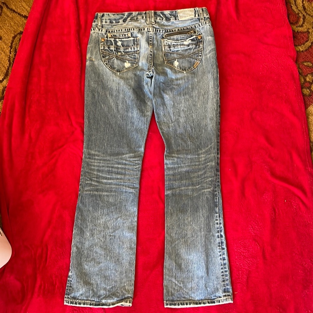 Cute factory distressed Aeropostale jeans